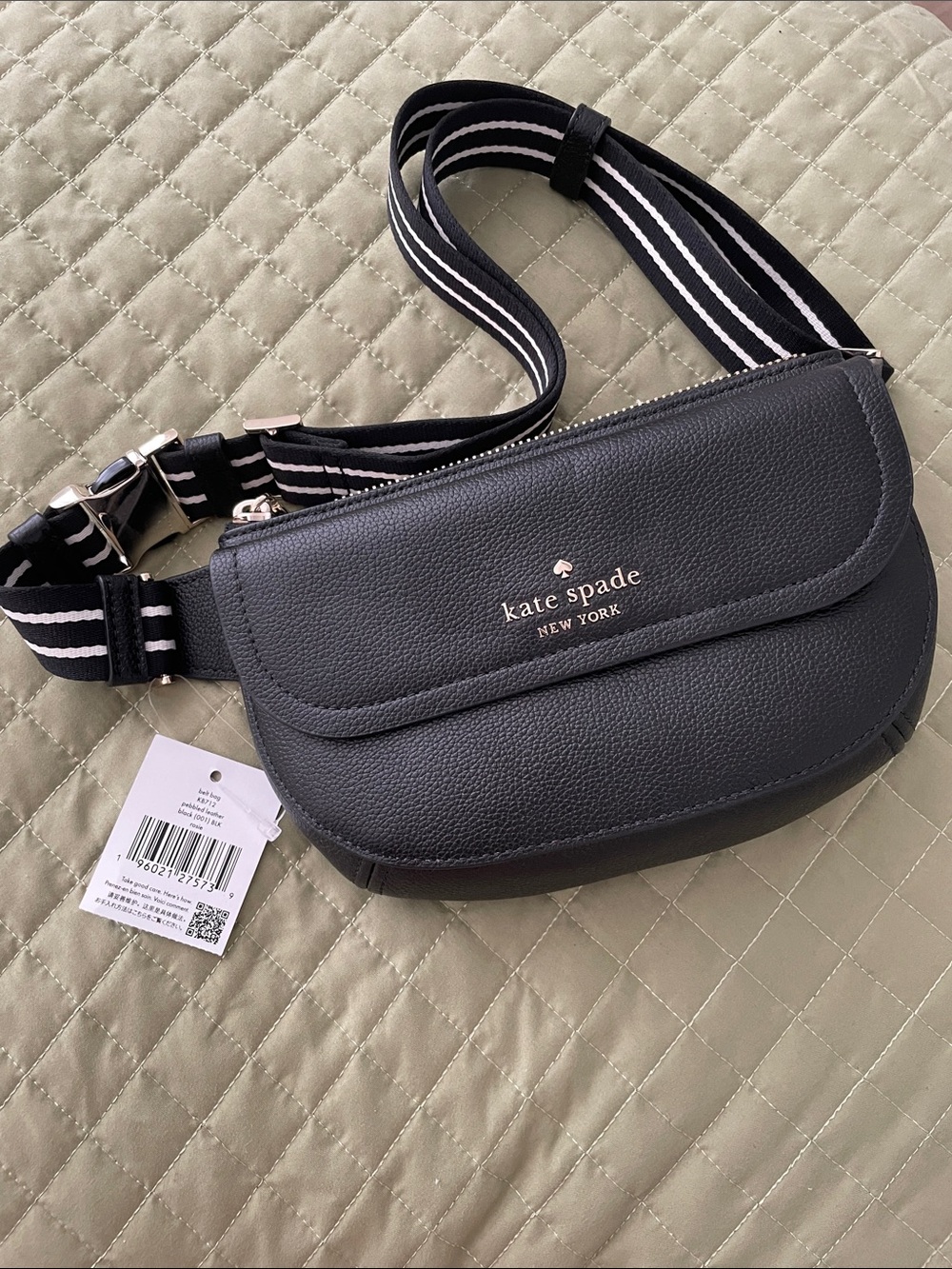 BRAND NEW, Never Used Kate spade black pebbled leather crossbody belt bag